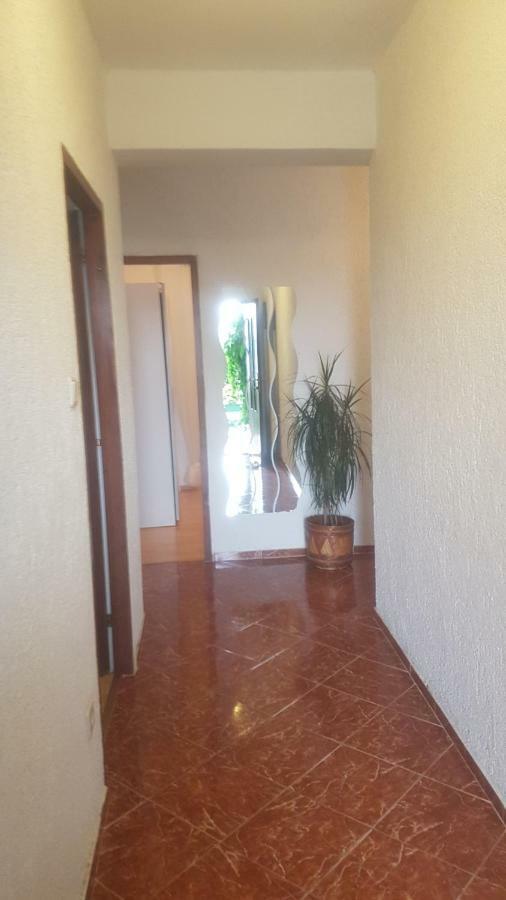 Apartment Dora
